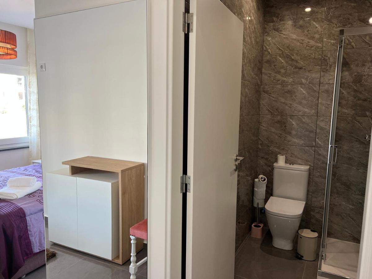 Beach & Surf Lovers Apartment With Ac - Đảo Baleal Ngoại thất bức ảnh