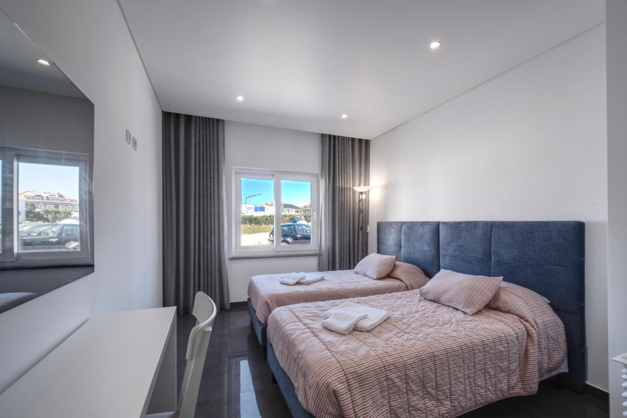 Beach & Surf Lovers Apartment With Ac - Đảo Baleal Ngoại thất bức ảnh