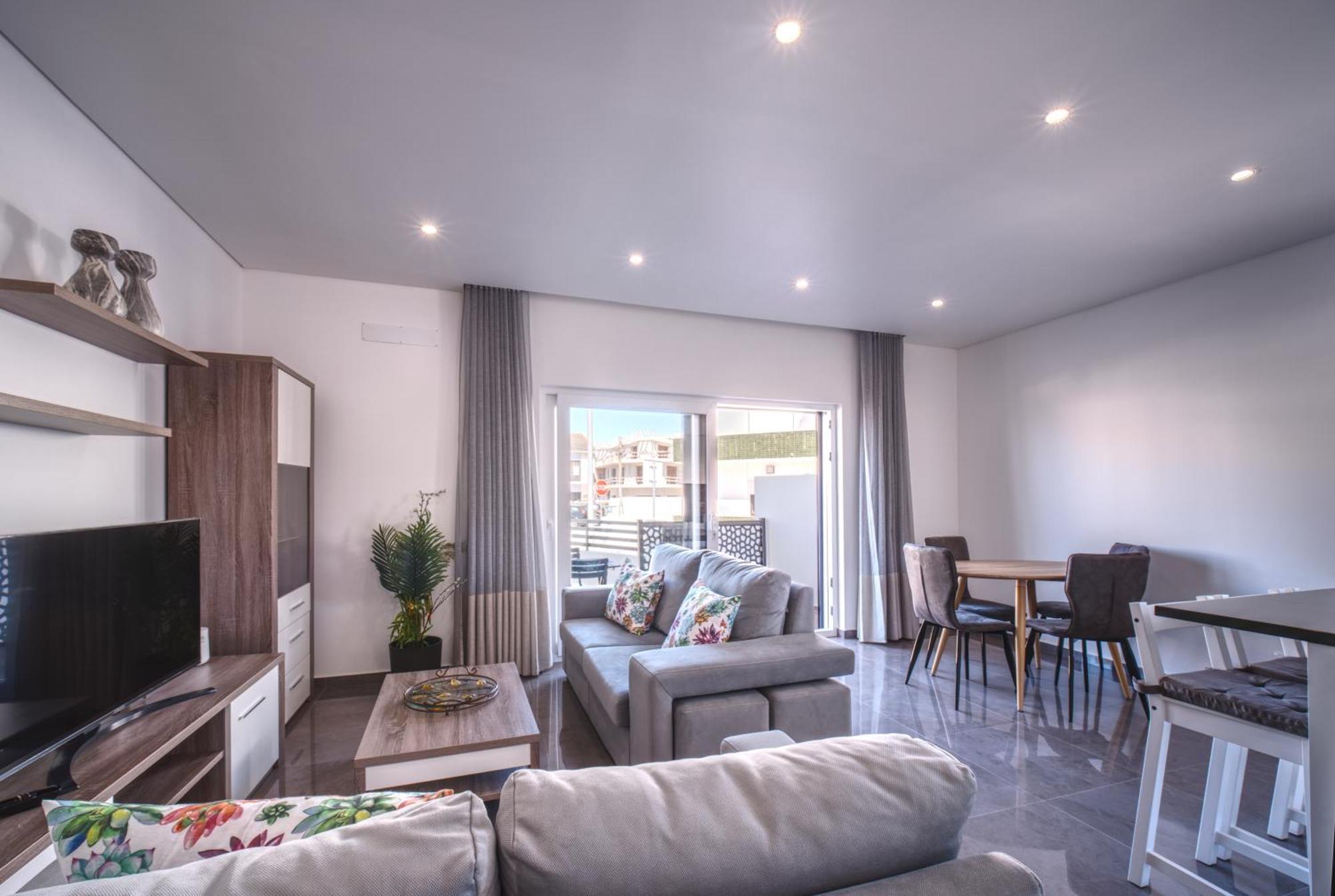 Beach & Surf Lovers Apartment With Ac - Đảo Baleal Ngoại thất bức ảnh