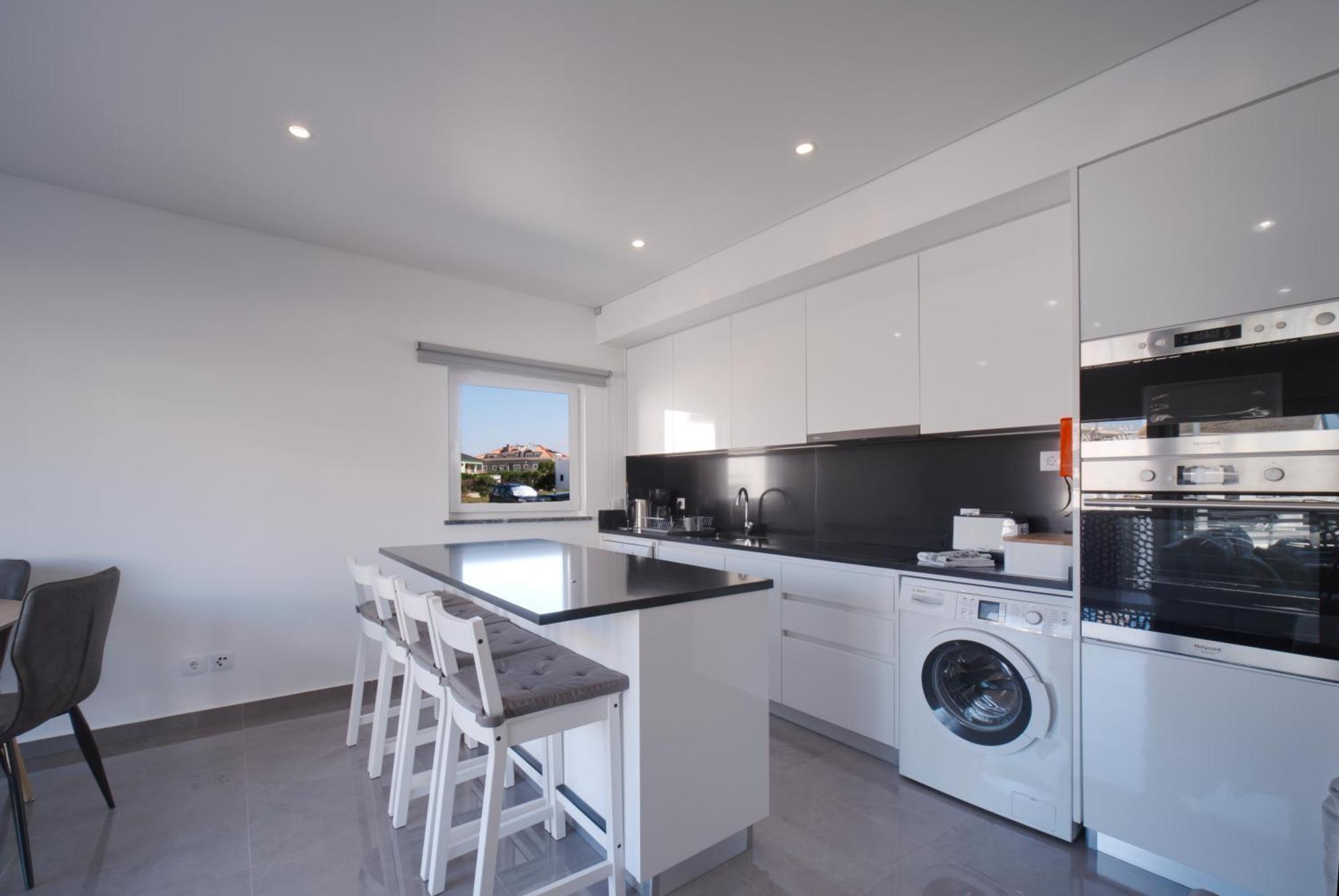Beach & Surf Lovers Apartment With Ac - Đảo Baleal Ngoại thất bức ảnh