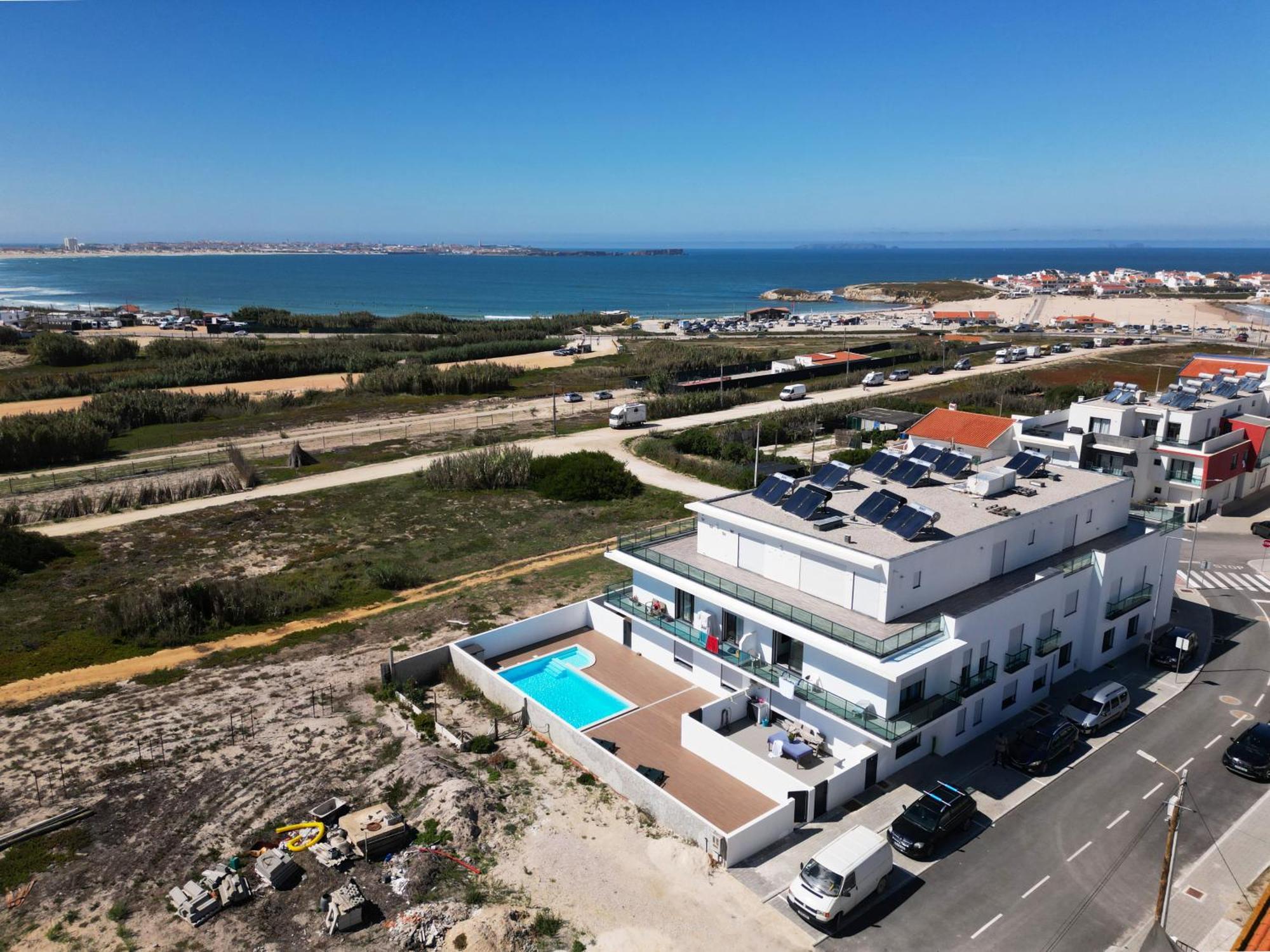 Beach & Surf Lovers Apartment With Ac - Đảo Baleal Ngoại thất bức ảnh